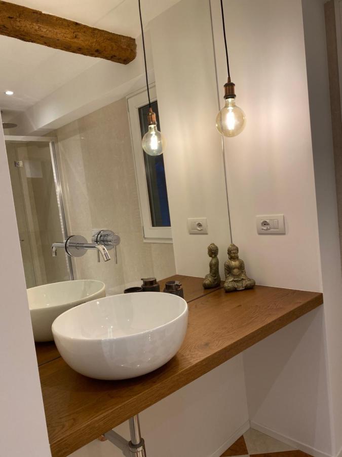 Ca' Degli Specchieri - A Due Passi Da Piazza San Marco Apartment เวนิส ภายนอก รูปภาพ